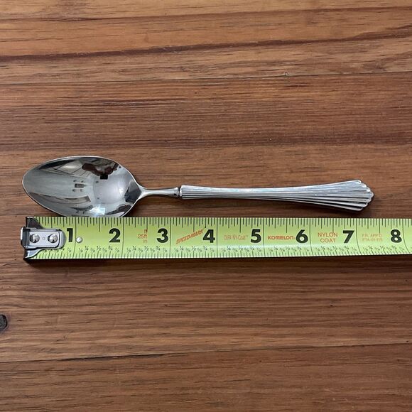 International Lyon FASCINATION Oval Soup Spoon Flatware 7.5 in 18-8 Stainless - Picture 6 of 13